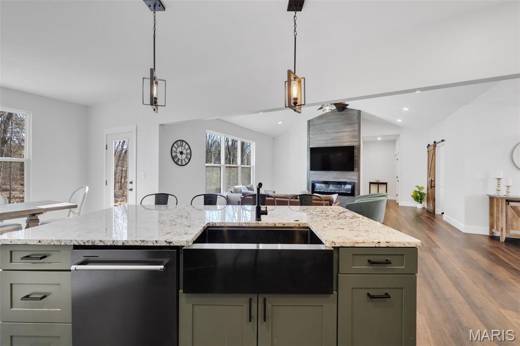 Raintree Forest - Residential