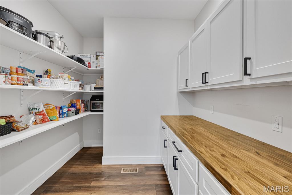 Raintree Forest - Residential