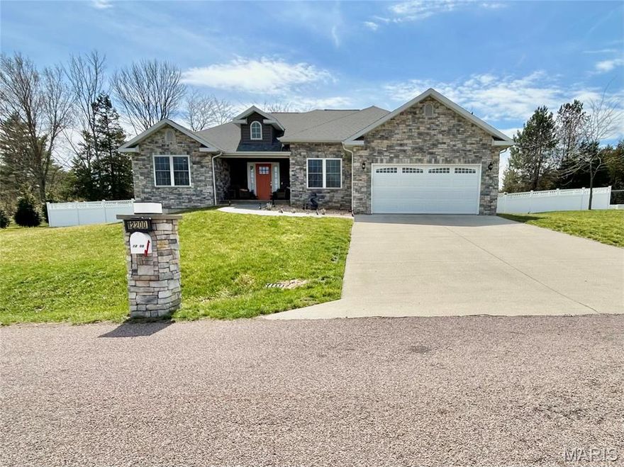 This home is a must see!! Call to schedule your private showing today!! This 3 bedroom 2 bath home is located in a quiet area and within 2 minutes of the Oak Meadows Country Club. This beautiful home was built in 2020. The interior of the home is an open floor plan with beautiful archways, 10ft ceilings, recessed lighting, wood window blinds, vinyl windows, wood flooring, carpet and tile in the bathrooms and utility room. The kitchen boasts a custom set of cabinets with granite countertops and all electric appliances including a double oven/range, microwave, dishwasher and refrigerator. The master suite includes double vanities, large walk in closet, separate bathtub, walk in shower and private toilet with bidet'. All Electric HVAC and water heater. Utility room with washer and dryer hookups. The exterior of the home is a mix of stone and vinyl siding with Architectural shingles & exterior lighting. The guttering is connected to underground drains. Concrete driveway leading to an attached garage. Sidewalk leading up to the covered front porch with landscaping. Covered back porch overlooking the large fenced in back yard with 6ft privacy fence and a garden shed with electric and lighting. This home can be purchased fully furnished at $425,000. Do not hesitate to schedule a private showing today!!