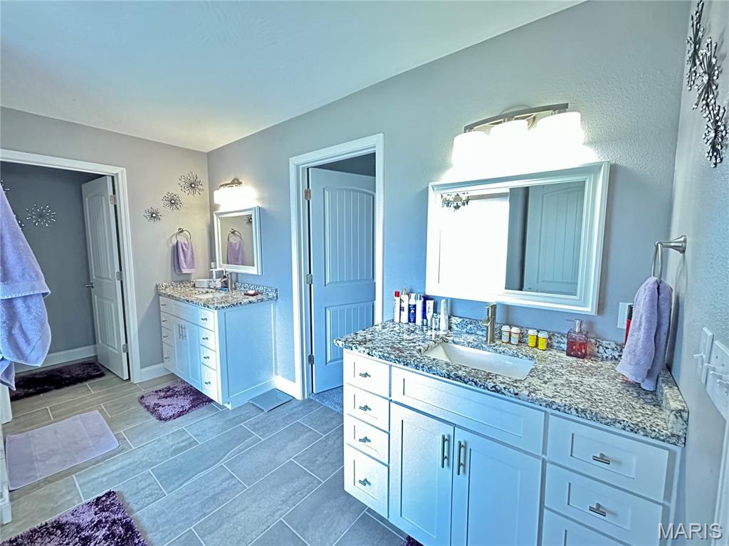 Country Oaks Estate - Residential