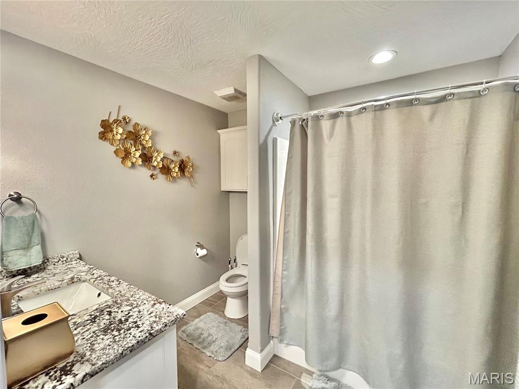 Country Oaks Estate - Residential