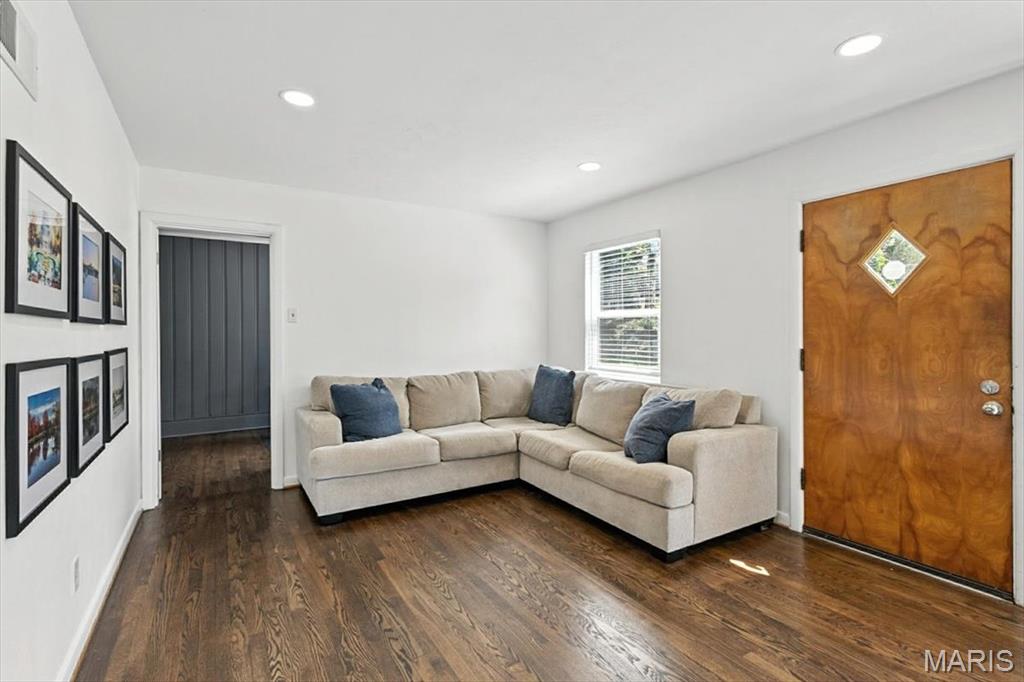1 Dickson Court