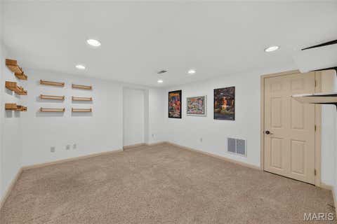 Tiny photo for 15571 Rose Gate Lane, Chesterfield, MO 63017 (MLS # 26049178)