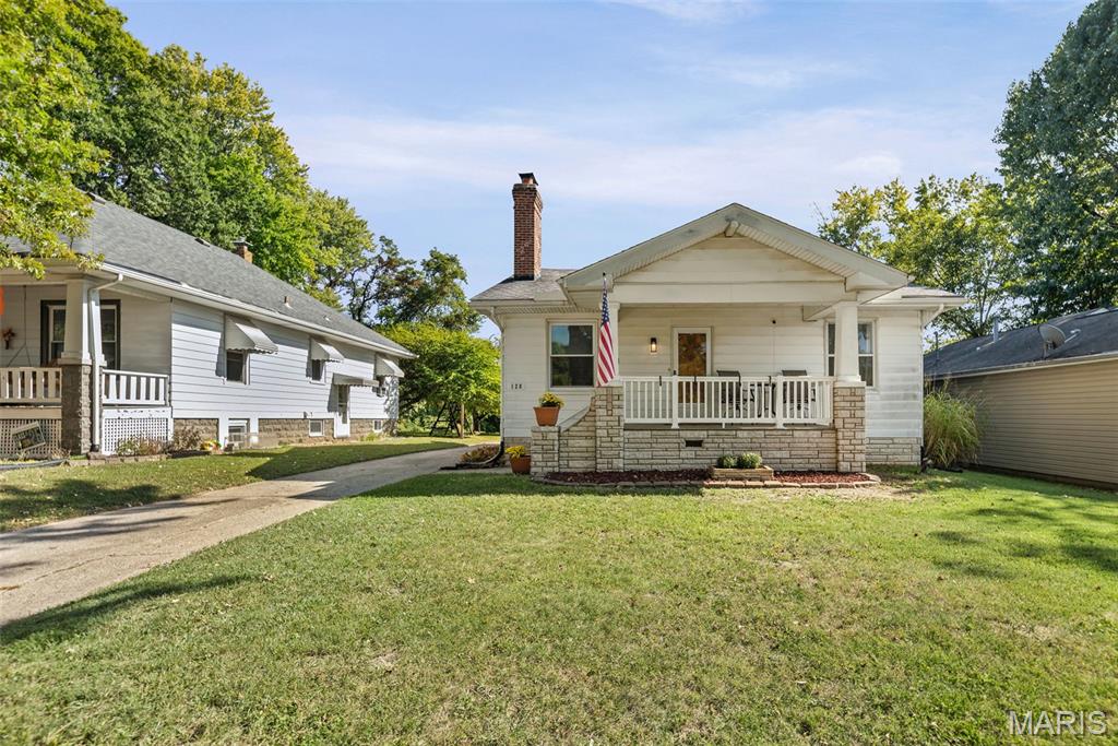 Collinsville, Illinois 62234, United States, 2 Bedrooms Bedrooms, ,1 BathroomBathrooms,Residential,Coming Soon,229638