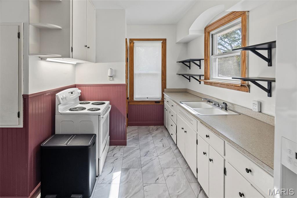 Collinsville, Illinois 62234, United States, 2 Bedrooms Bedrooms, ,1 BathroomBathrooms,Residential,Coming Soon,229638