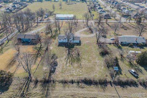 Tiny photo for 227 E Fremont Road, Lebanon, MO 65536 (MLS # 26030637)