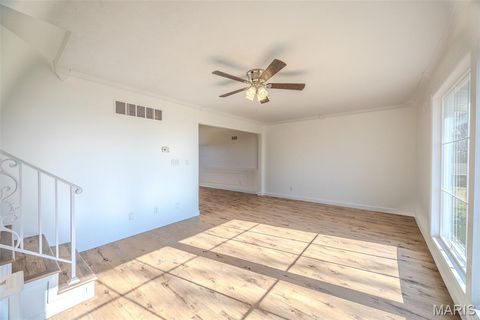 Tiny photo for 227 E Fremont Road, Lebanon, MO 65536 (MLS # 26030637)