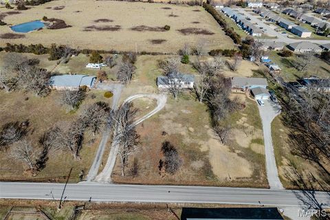 Tiny photo for 227 E Fremont Road, Lebanon, MO 65536 (MLS # 26030637)