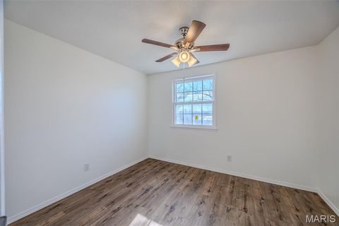 Tiny photo for 227 E Fremont Road, Lebanon, MO 65536 (MLS # 26030637)