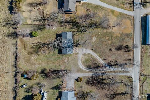 Tiny photo for 227 E Fremont Road, Lebanon, MO 65536 (MLS # 26030637)