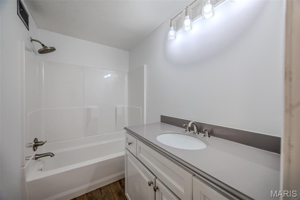 Shady Oaks Sub - Residential