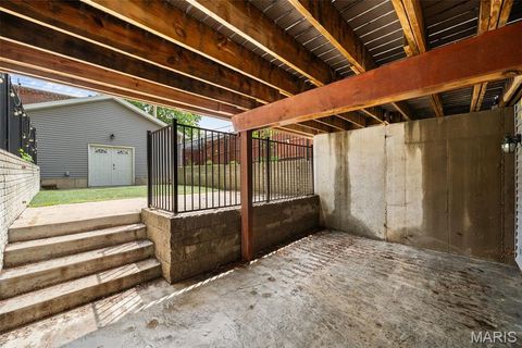 Tiny photo for 2112 S 11th Street, St Louis, MO 63104 (MLS # 26026551)