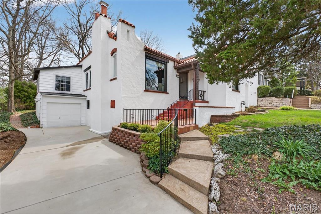 Dickson Place - Residential