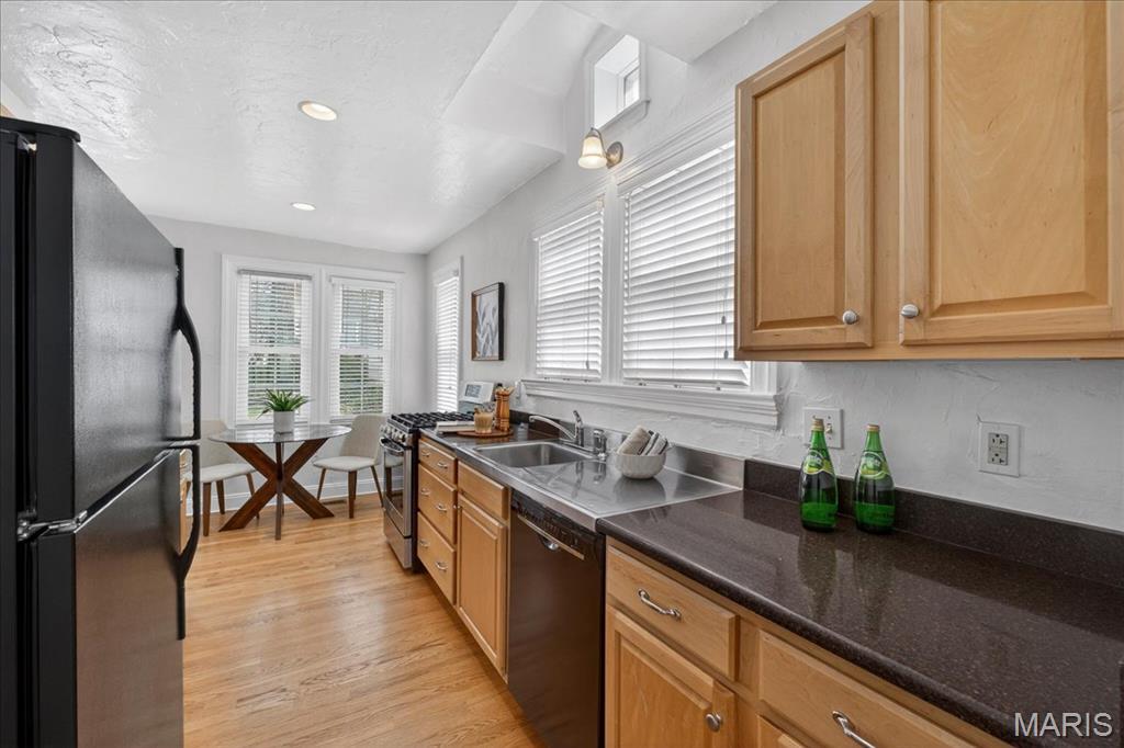 Dickson Place - Residential