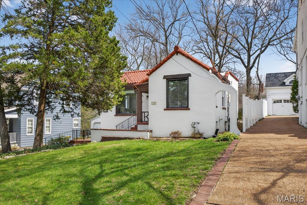 Dickson Place - Residential