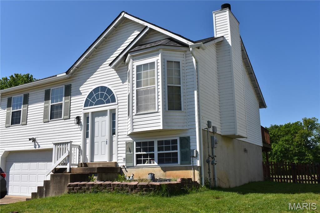 Photo of 2476 Waterfront Drive, Imperial, MO 63052 (MLS # 26026115)