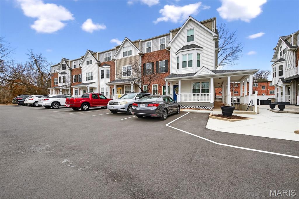 227 W Monroe Avenue 104