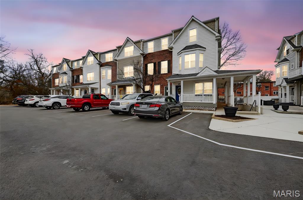 227 W Monroe Avenue 104