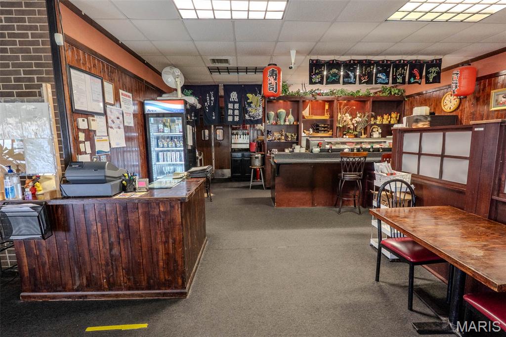 n/a - Commercial Sale