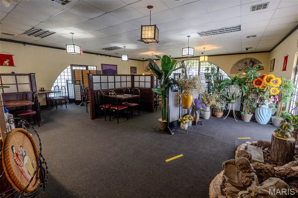 n/a - Commercial Sale