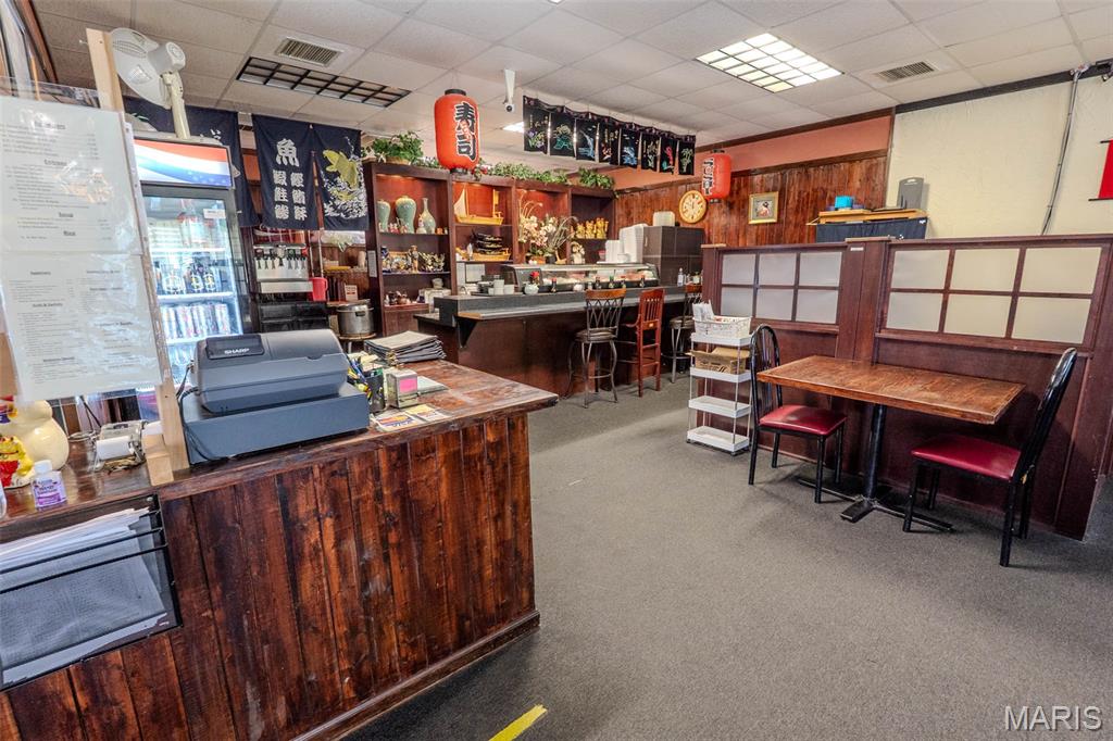 n/a - Commercial Sale