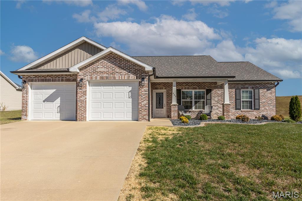Photo of 463 Castle Leoch Drive, Jackson, MO 63755 (MLS # 26068003)