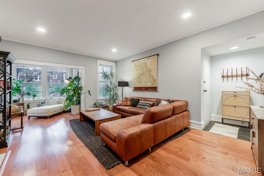 4928 Buckingham Court 2W