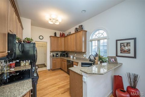 Tiny photo for 904 Chesterfield Villas Cir Circle, Chesterfield, MO 63017 (MLS # 26001635)