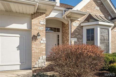 Tiny photo for 904 Chesterfield Villas Cir Circle, Chesterfield, MO 63017 (MLS # 26001635)