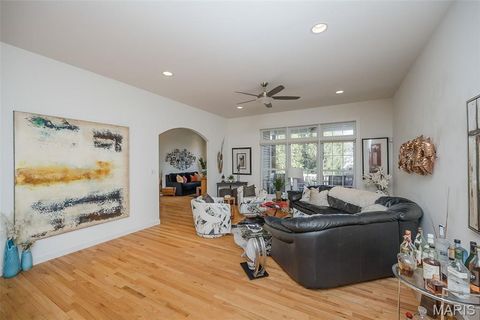 Tiny photo for 904 Chesterfield Villas Cir Circle, Chesterfield, MO 63017 (MLS # 26001635)