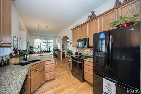 Tiny photo for 904 Chesterfield Villas Cir Circle, Chesterfield, MO 63017 (MLS # 26001635)