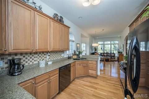 Tiny photo for 904 Chesterfield Villas Cir Circle, Chesterfield, MO 63017 (MLS # 26001635)