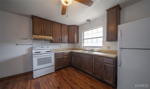 Tiny photo for 314 County Road 212, Linn, MO 65051 (MLS # 26058947)