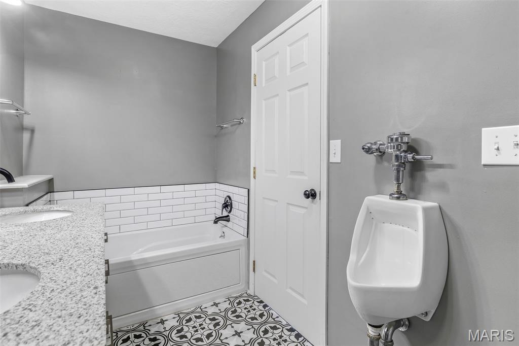 Terre Du Lac #8 - Residential