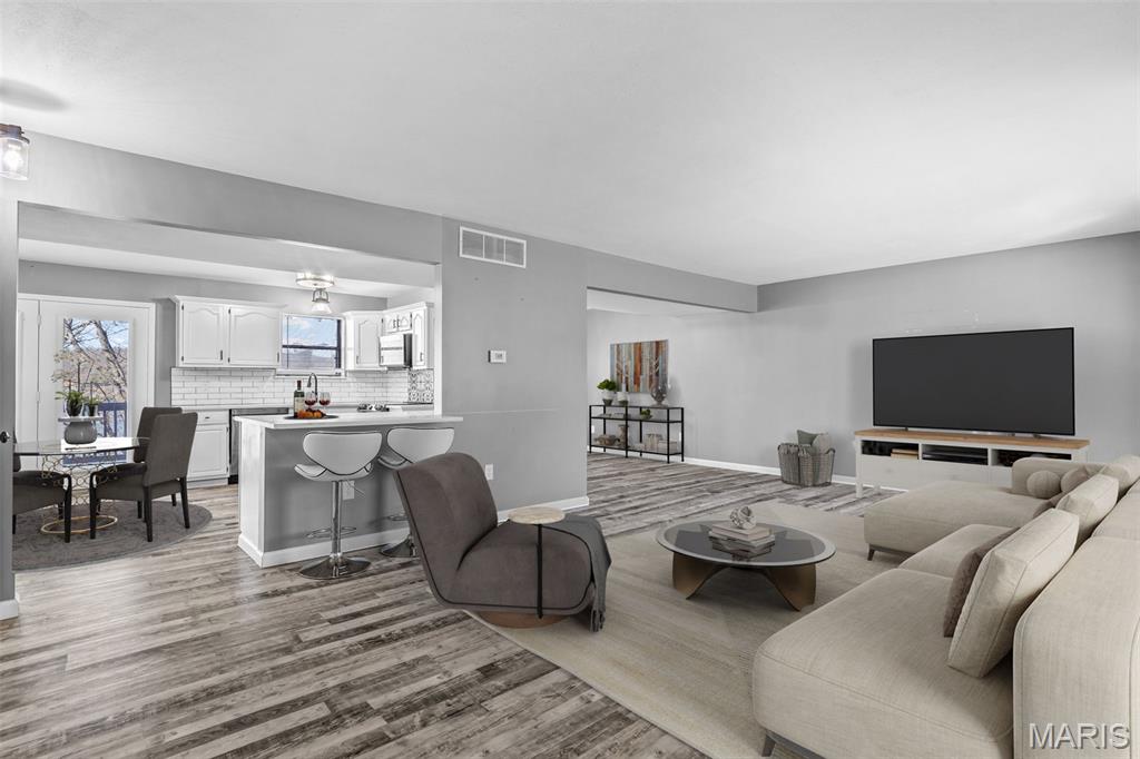 Terre Du Lac #8 - Residential