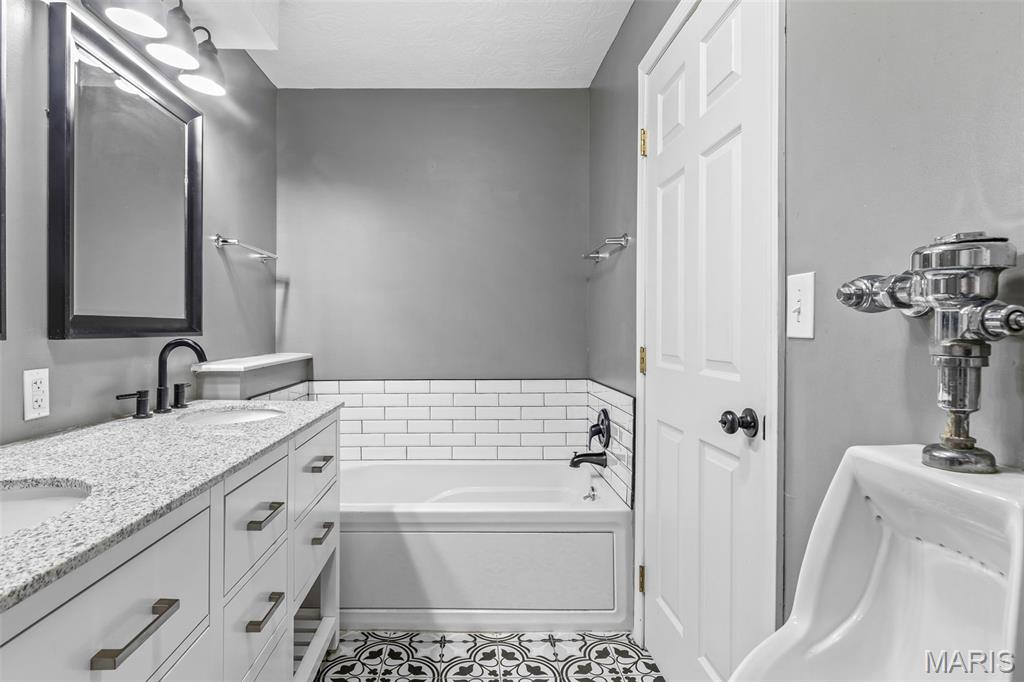 Terre Du Lac #8 - Residential