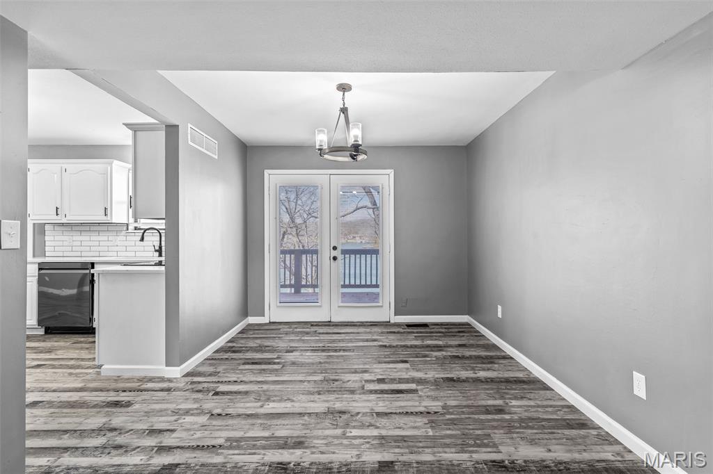 Terre Du Lac #8 - Residential