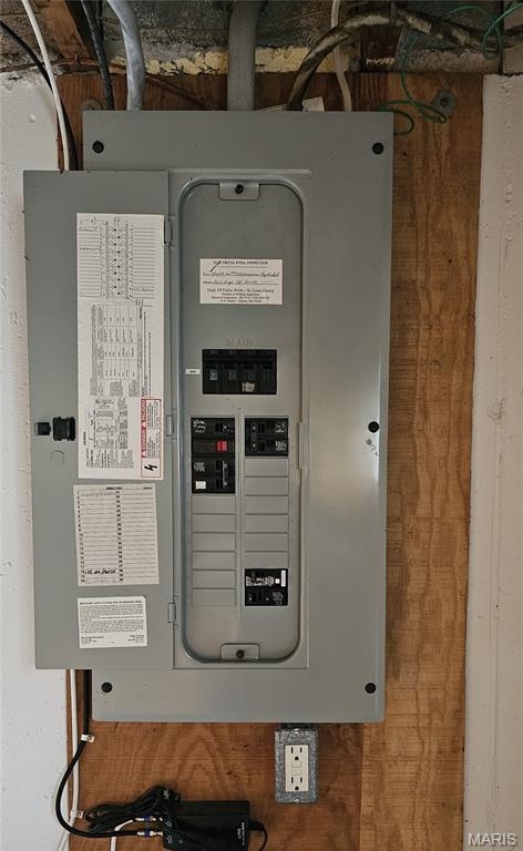 Teakwood Place - Residential