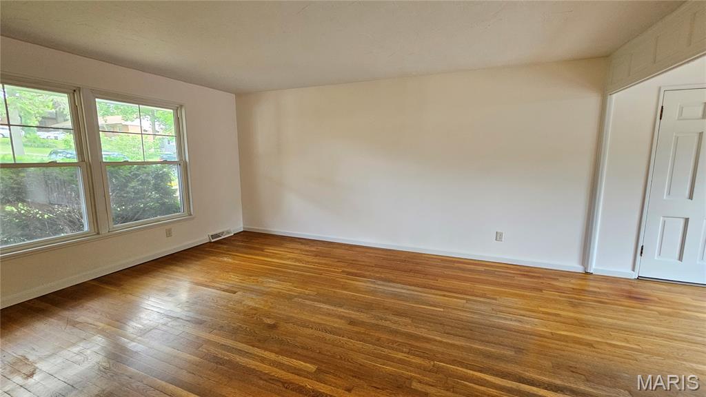 Teakwood Place - Residential