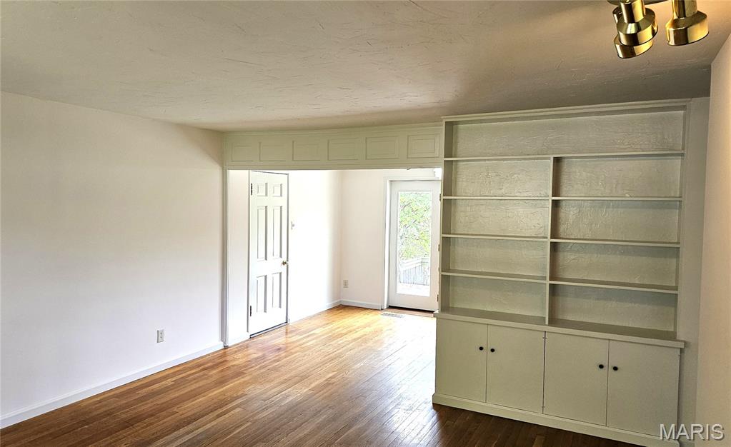 Teakwood Place - Residential