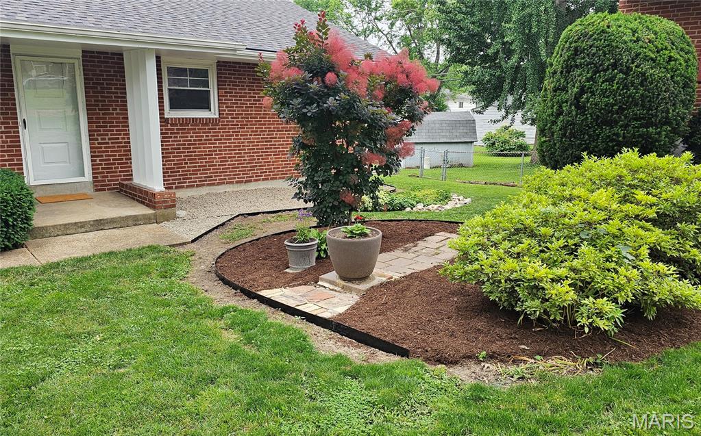 Teakwood Place - Residential