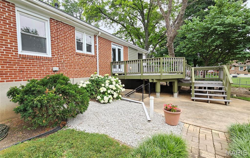 Teakwood Place - Residential