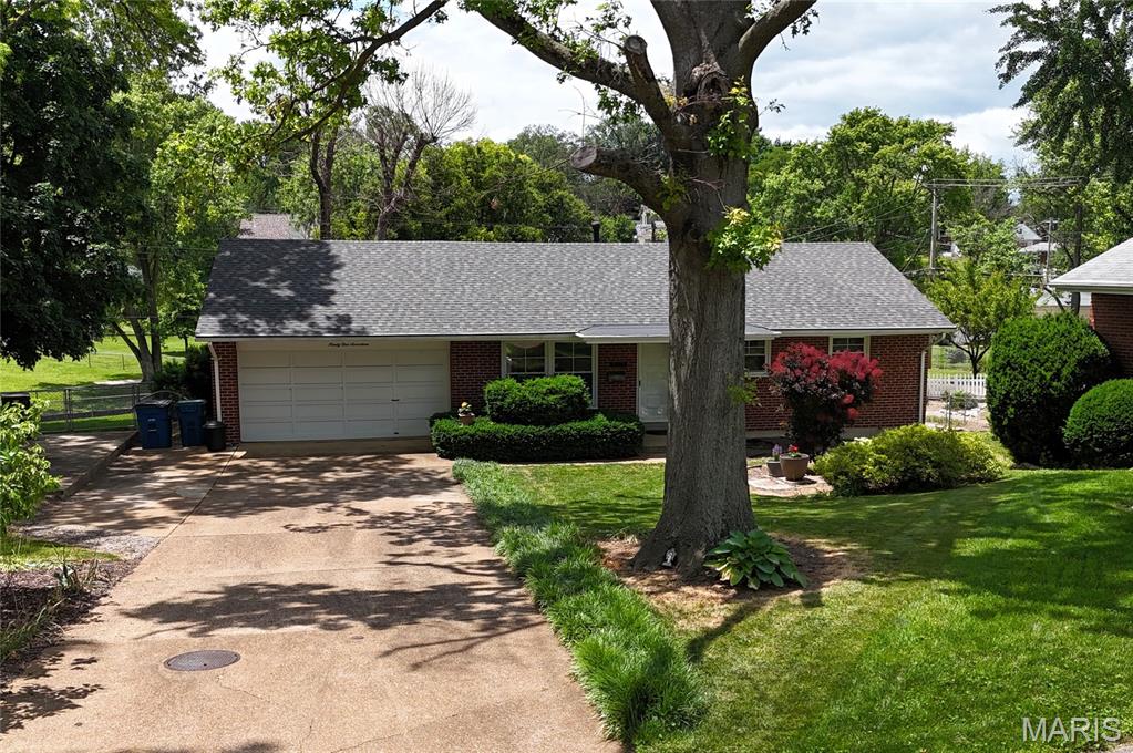 Teakwood Place - Residential