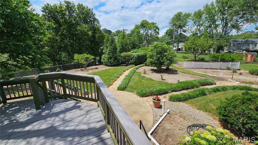 Teakwood Place - Residential