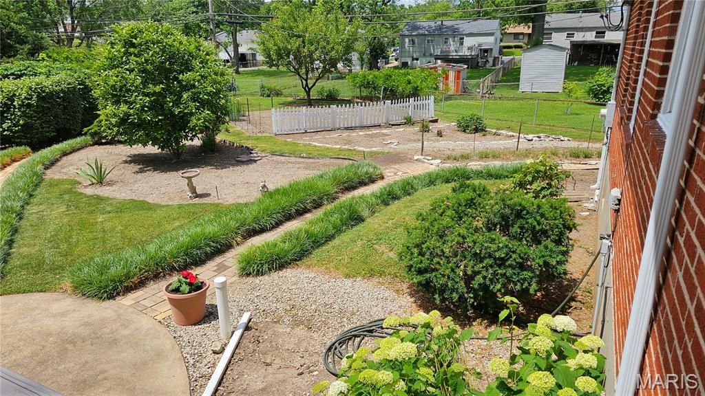 Teakwood Place - Residential