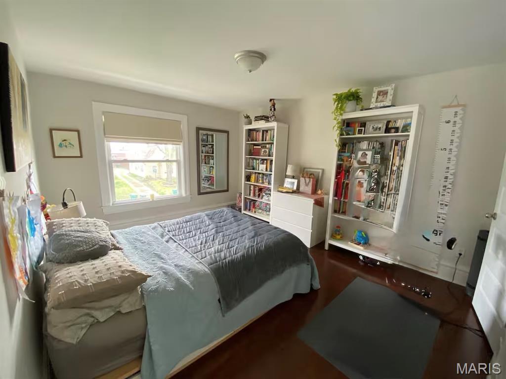 Webster Groves, Missouri 63119, United States, 4 Bedrooms Bedrooms, ,3 BathroomsBathrooms,Residential,Active,230136