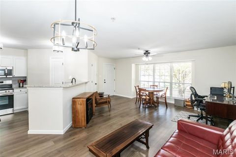 Tiny photo for 1622 Forest Springs Lane #A, Ballwin, MO 63021 (MLS # 25074539)