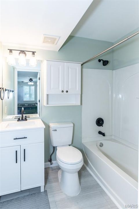 Tiny photo for 1622 Forest Springs Lane #A, Ballwin, MO 63021 (MLS # 25074539)