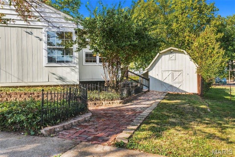 Tiny photo for 928 S Gore Avenue, Webster Groves, MO 63119 (MLS # 26067028)
