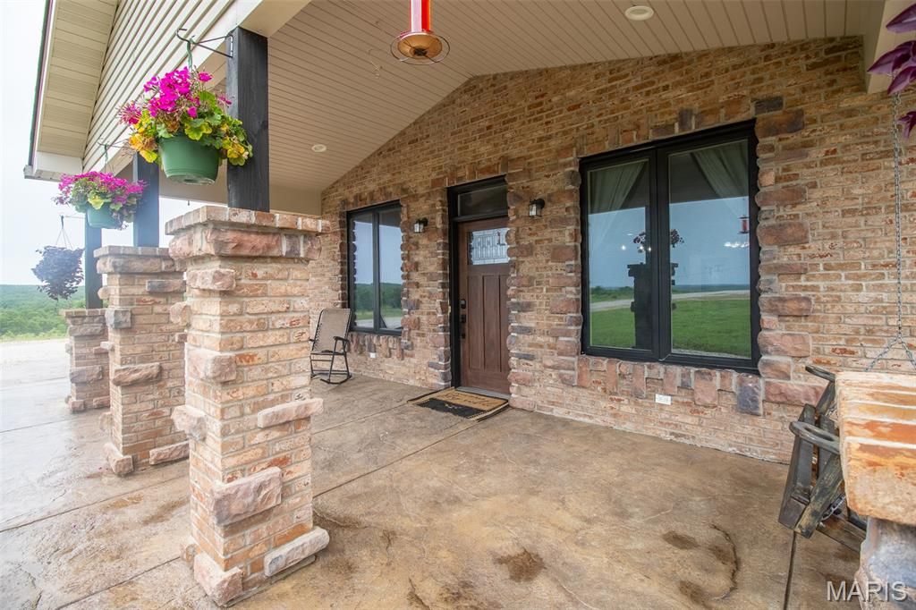 Photo of 10076 Puckett Road, Potosi, MO 63660 (MLS # 26031462)